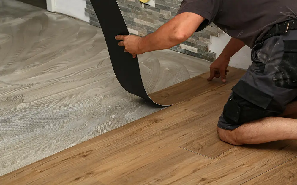 AM Raumbau Berlin GmbH Verlegung von Vinylboden